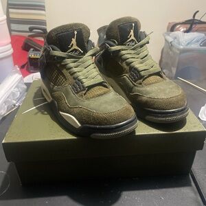 Jordan 4